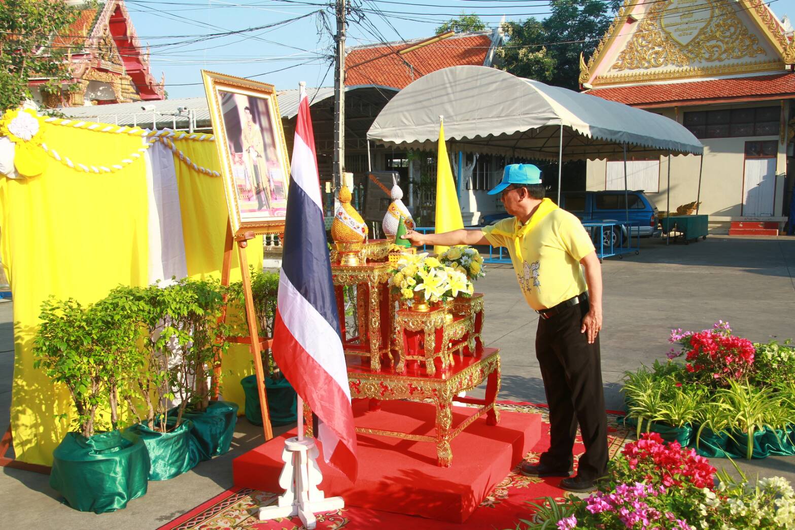 ﻿กรมบังคับคดีเข้าร่วมโครงการจิตอาสา “เราทำความดีเพื่อ ชาติ ศาสน์ กษัตริย์” เพื่อเพิ่มประสิทธิภาพในการระบายน้ำในพื้นที่เขตบางกอกน้อย ณ คลองวัดแกลบ